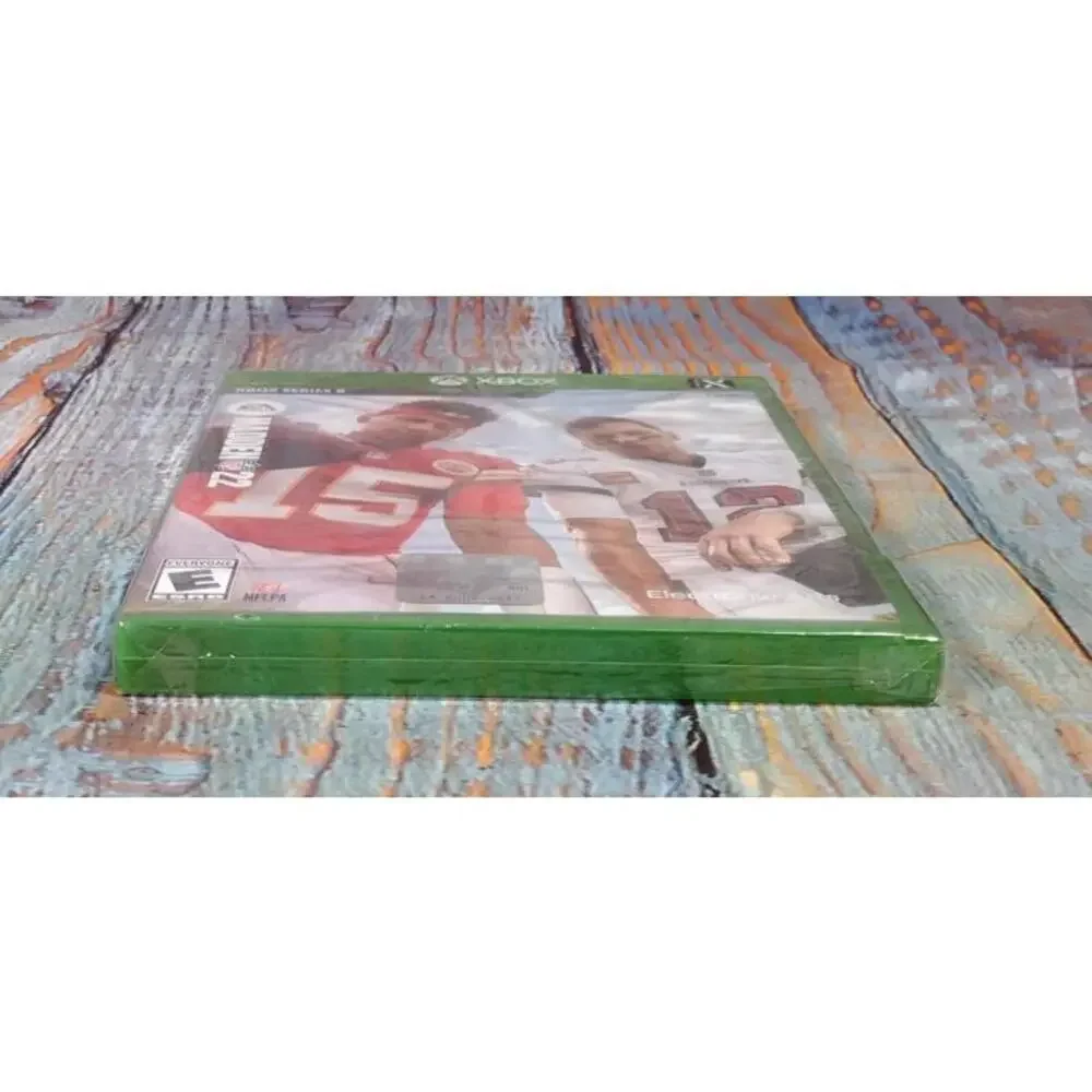 Madden‎ NFL 22 Xbox Series X Video Game